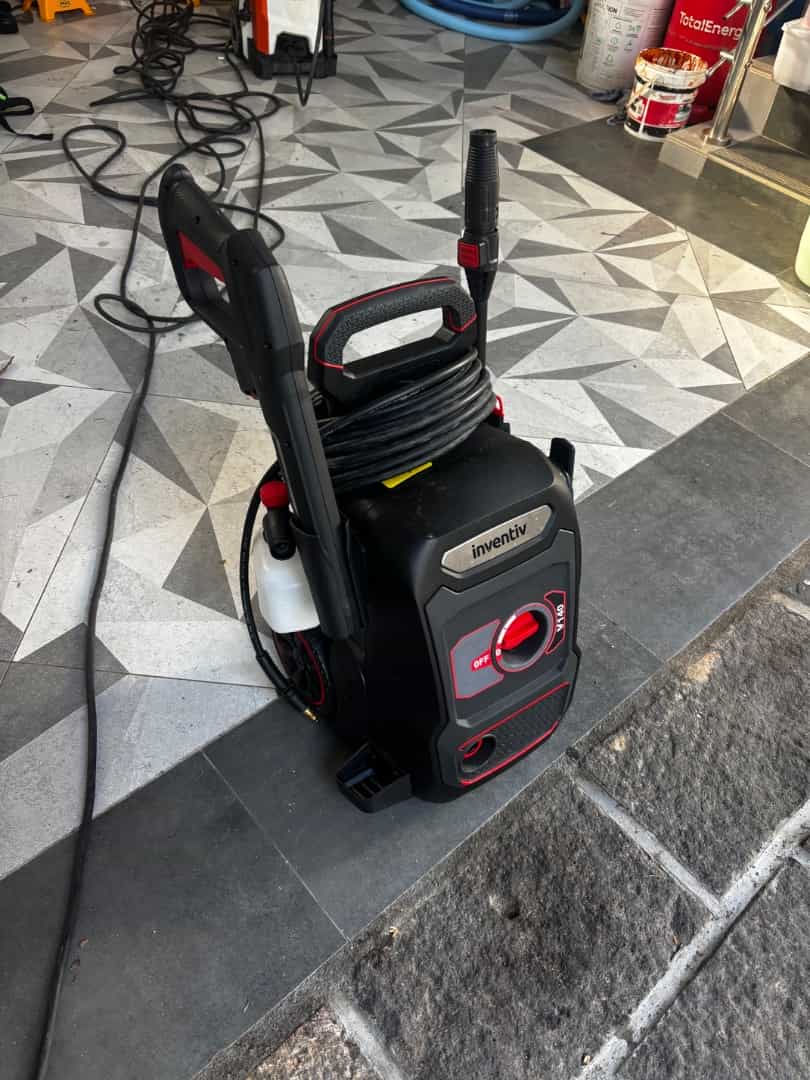 Nettoyeur Haute Pression Inventiv V140