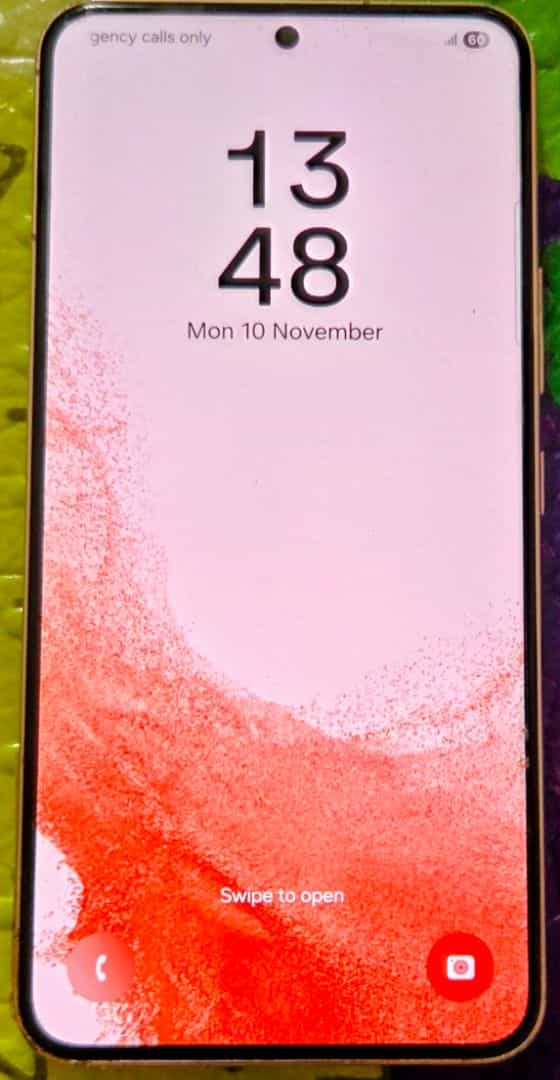 Samsung Galaxy S22 Pink