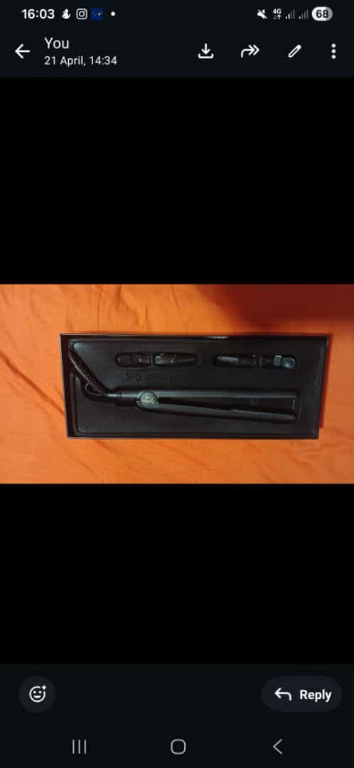 Golden Curl Hair Straightener Black