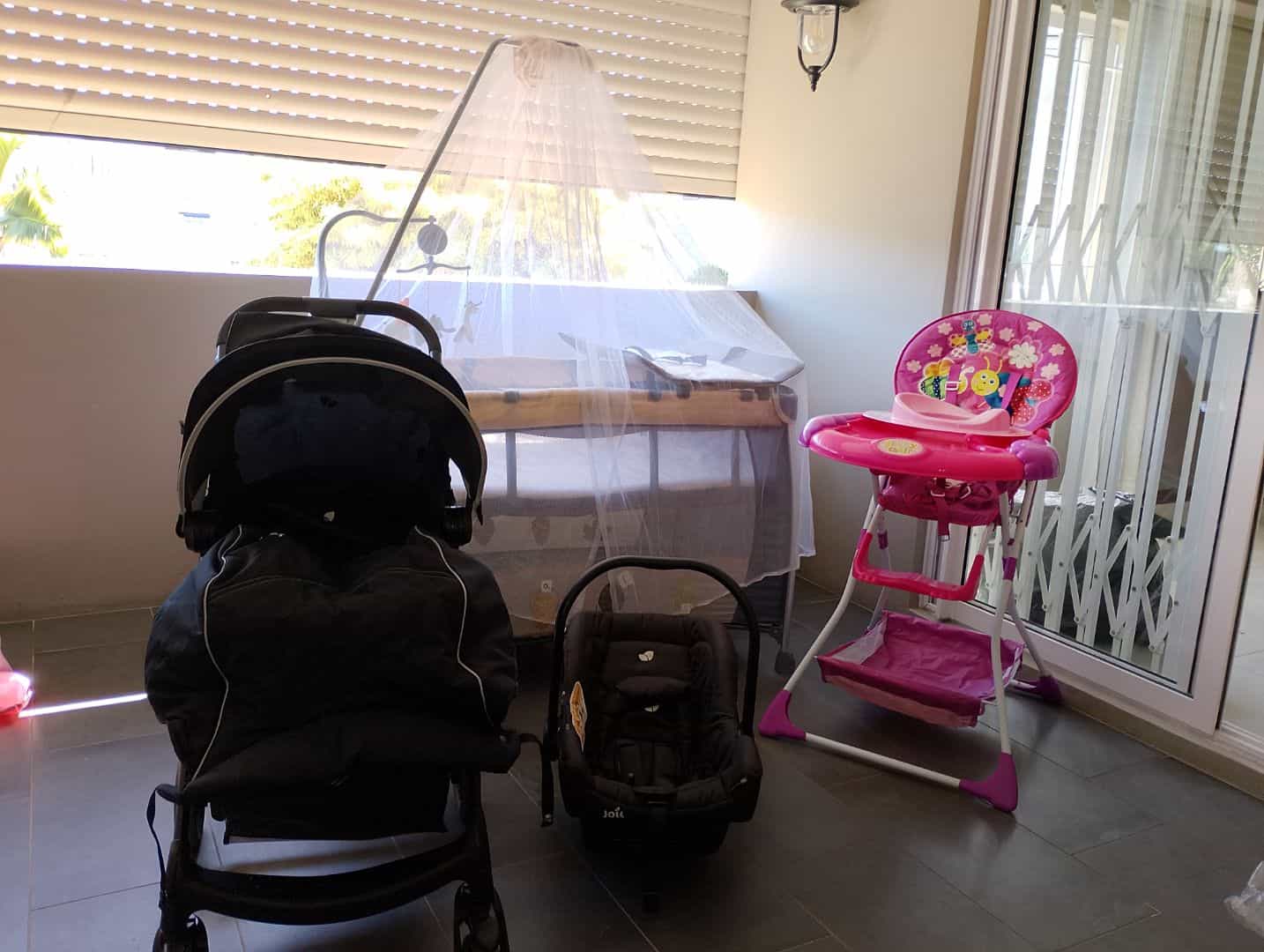 Ensam poussette, siege auto ek chaise haute bebe Joie