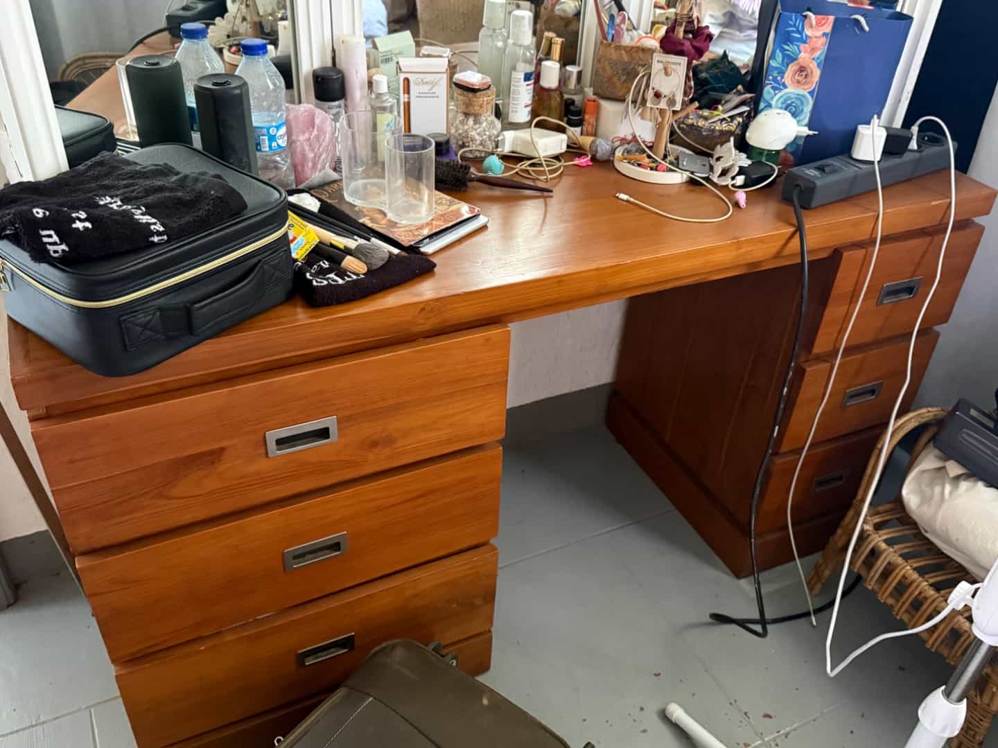 Wooden Dressing Table with Drawers