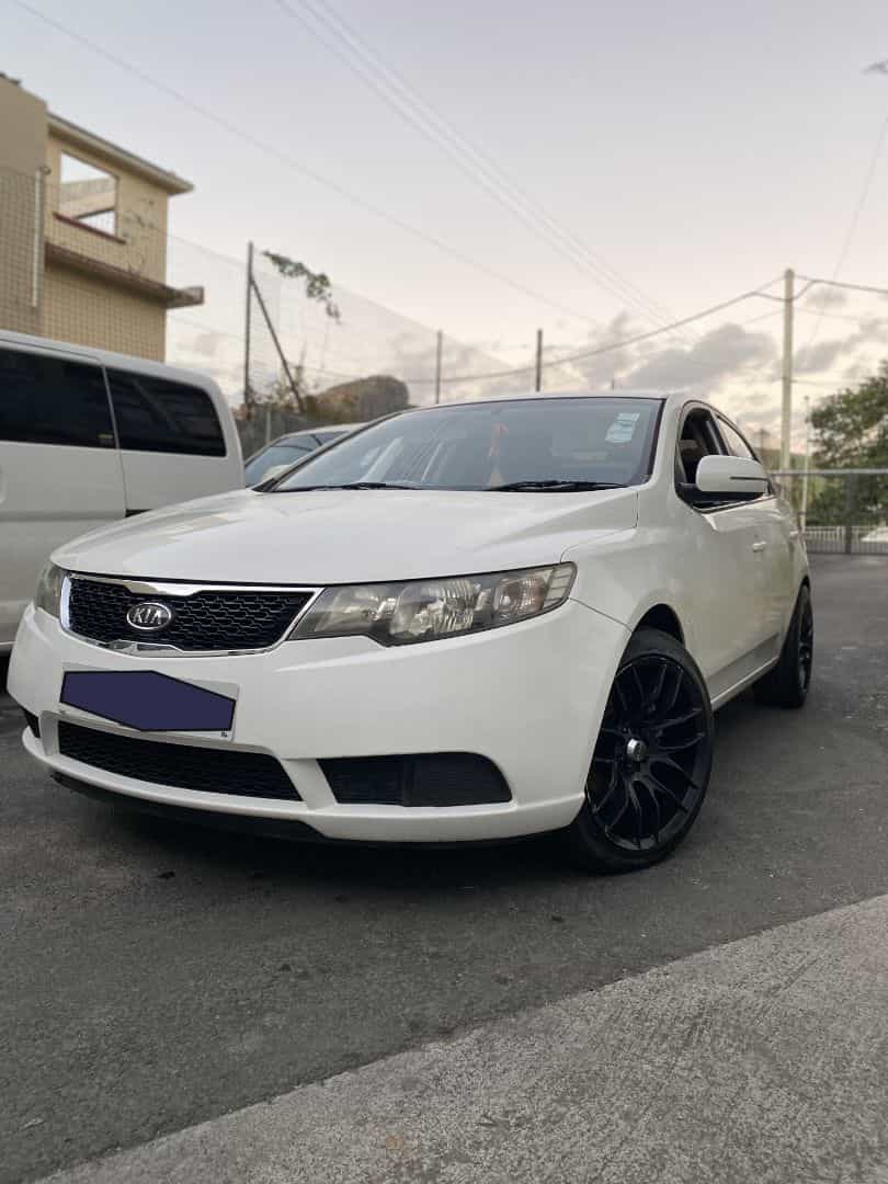 Kia Cerato 2012 1.6L Manual