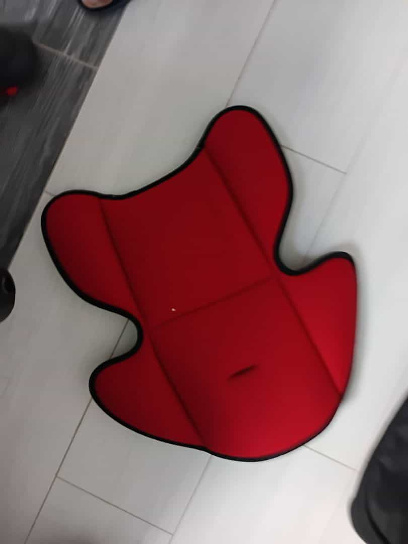 Red Infant Car Seat with Rain Cover, Seat Pad & Footmuff