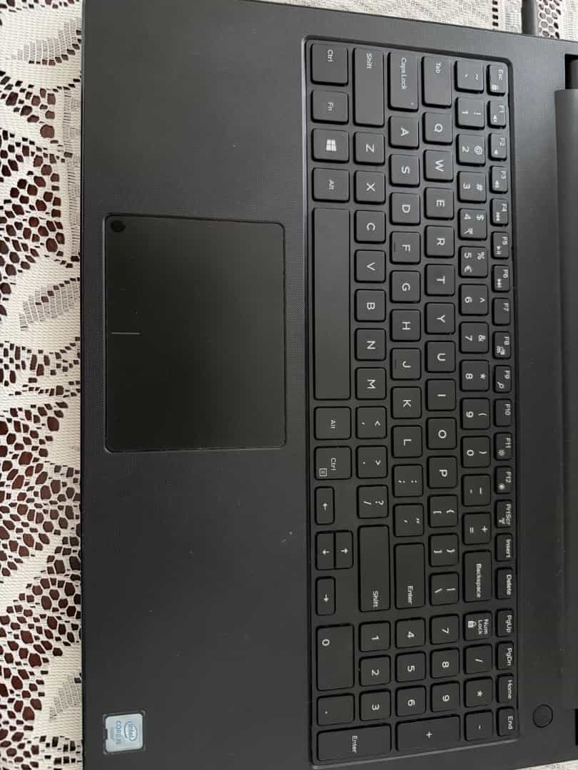 Dell Inspiron 5590 Laptop