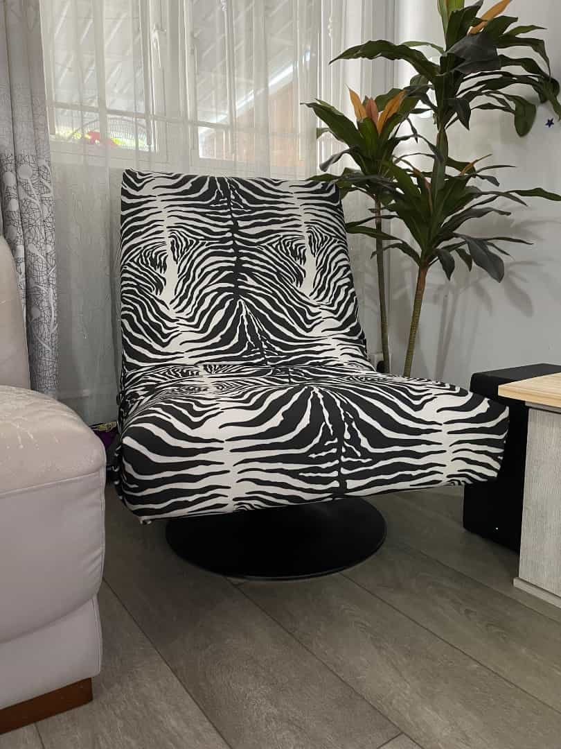 Swivel Armchair Zebra Print Black Base