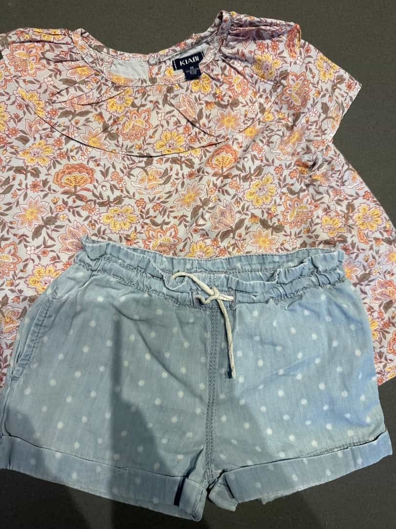 Kiabi Blouse and Monoprix Shorts Set 18 Months