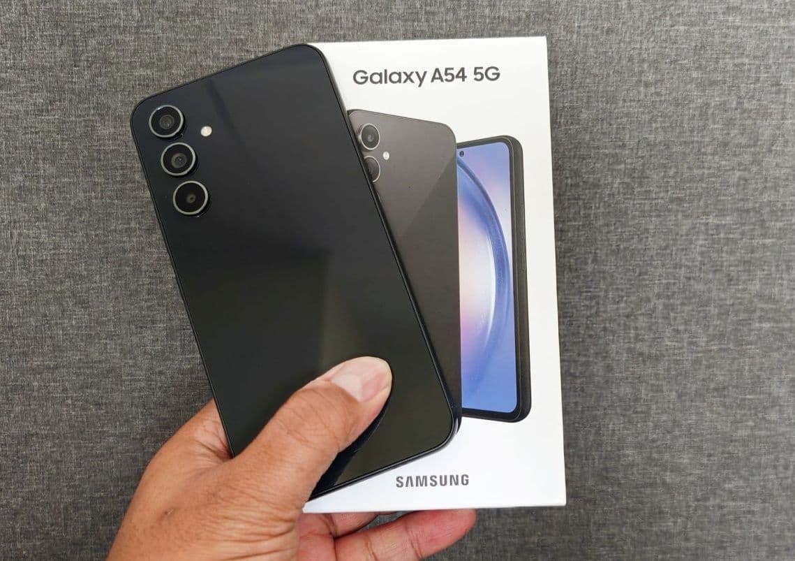 URGENT SALE !! - Image 1 of 1