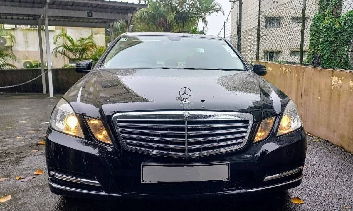 Mercedes-Benz E250 2012 Automatic - Image 1 of 6
