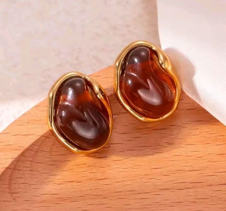Gold Kidney Bean Amber Earrings - Image 1 of 1