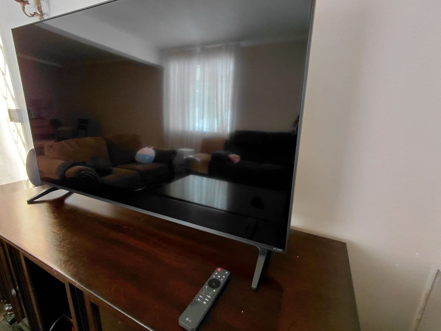 LG QNED 55-inch 4K Smart TV QNED70A thumbnail 2
