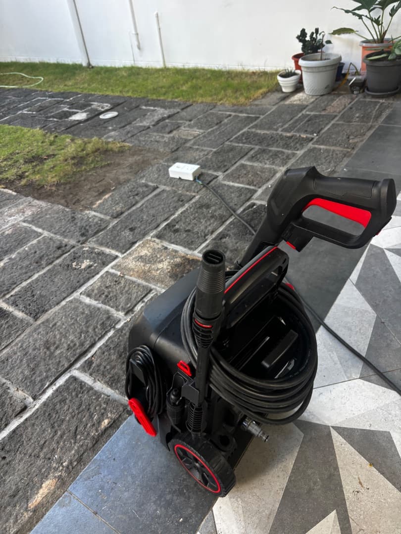 Inventiv V140 Pressure Washer thumbnail 3