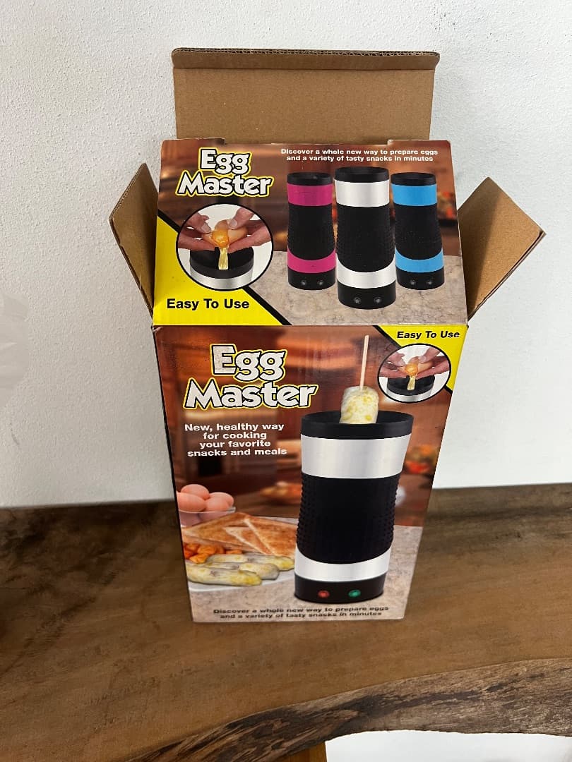 Egg Master Egg Cooker Black and White thumbnail 4