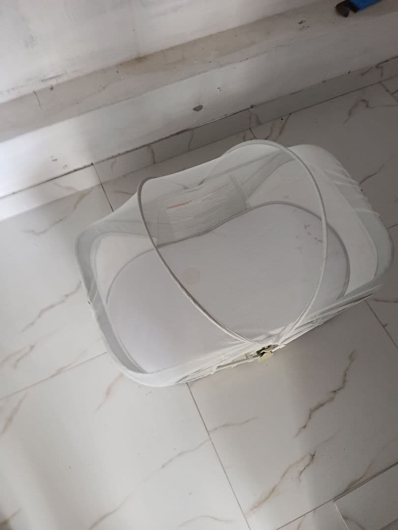 White Portable Baby Bassinet with Mosquito Net thumbnail 4