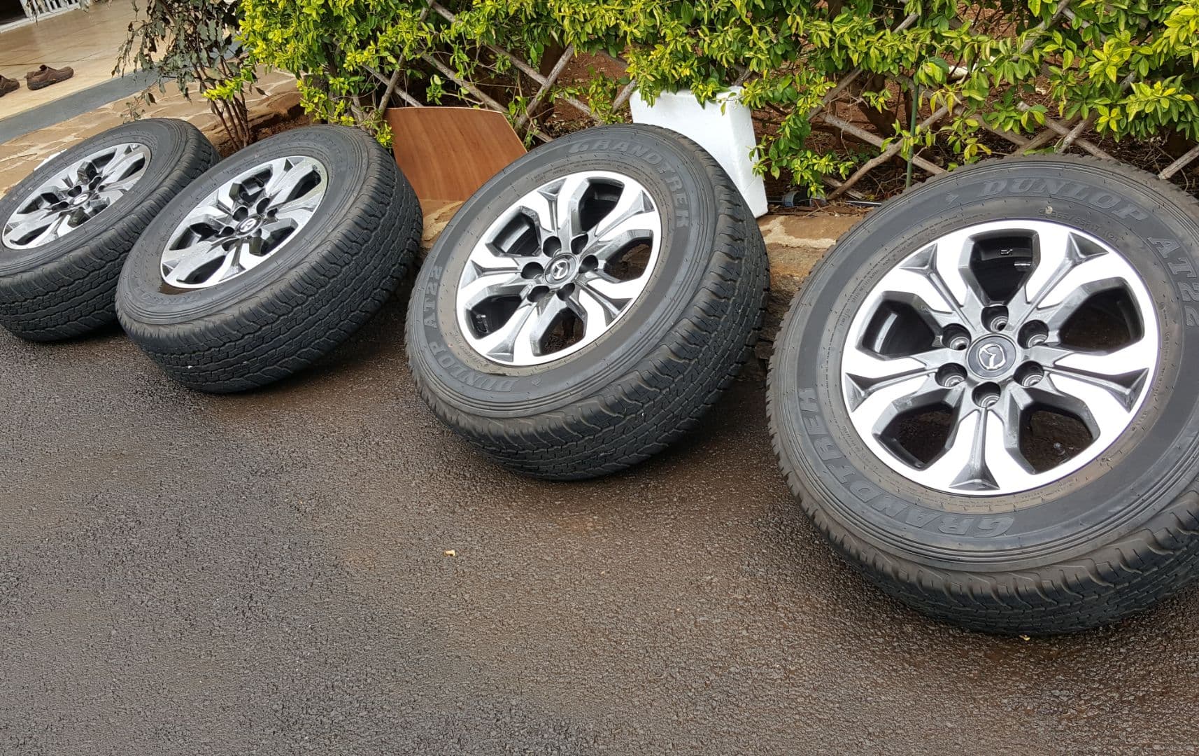 Set 4 zant Mazda 17-inch avek pne Dunlop thumbnail 2
