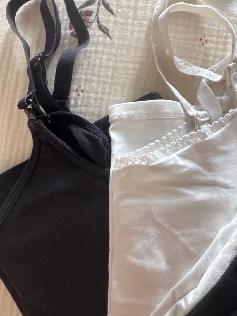 Lot of 4 H&M Maternity Nursing Tank Tops Size M Black White thumbnail 2