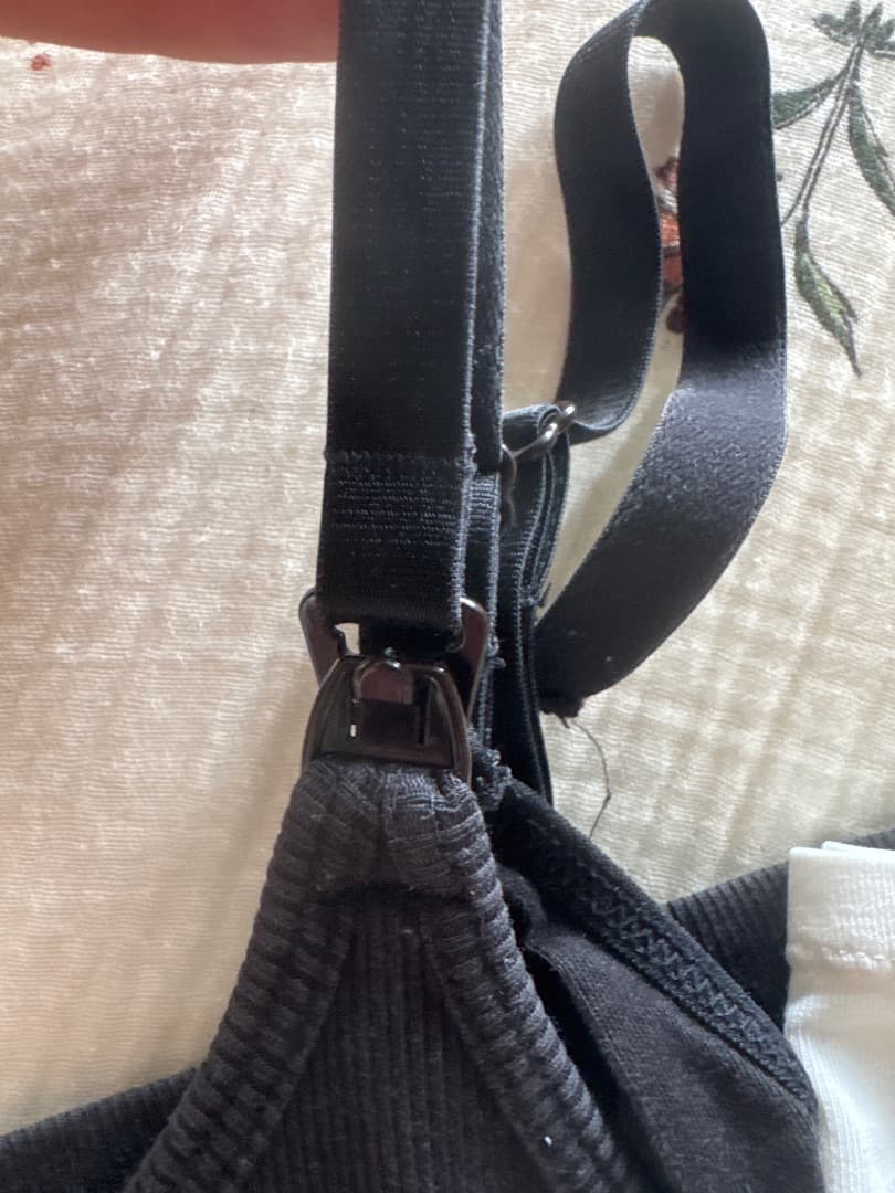 Lot of 4 H&M Maternity Nursing Tank Tops Size M Black White thumbnail 5