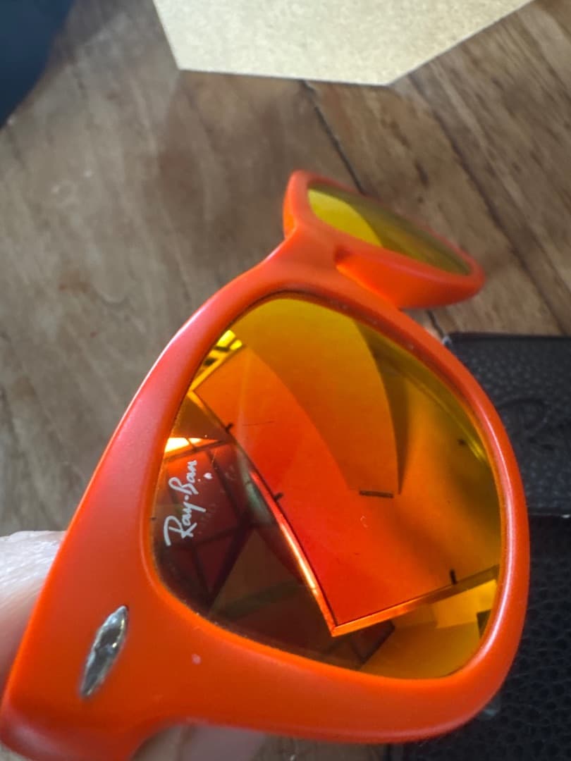 Ray-Ban Wayfarer Foldable Sunglasses Orange thumbnail 2