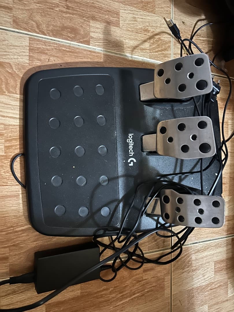 G29 - Image 1 of 6