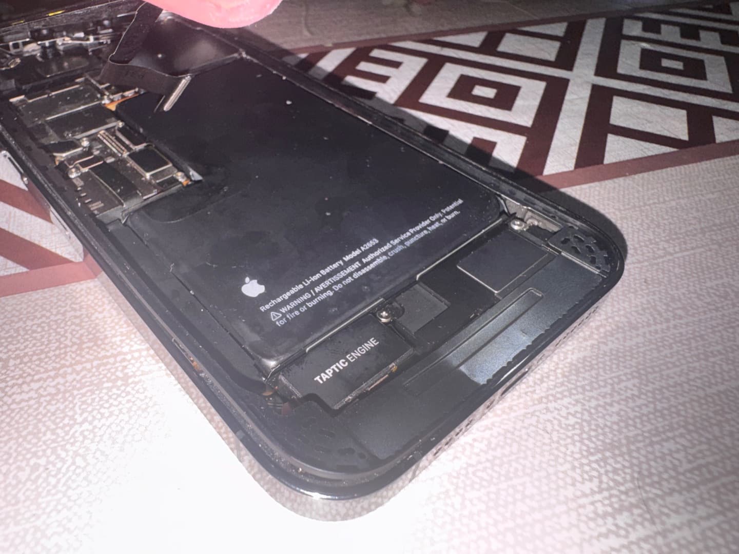 iPhone 13 Pro Max Black Motherboard Broken thumbnail 2
