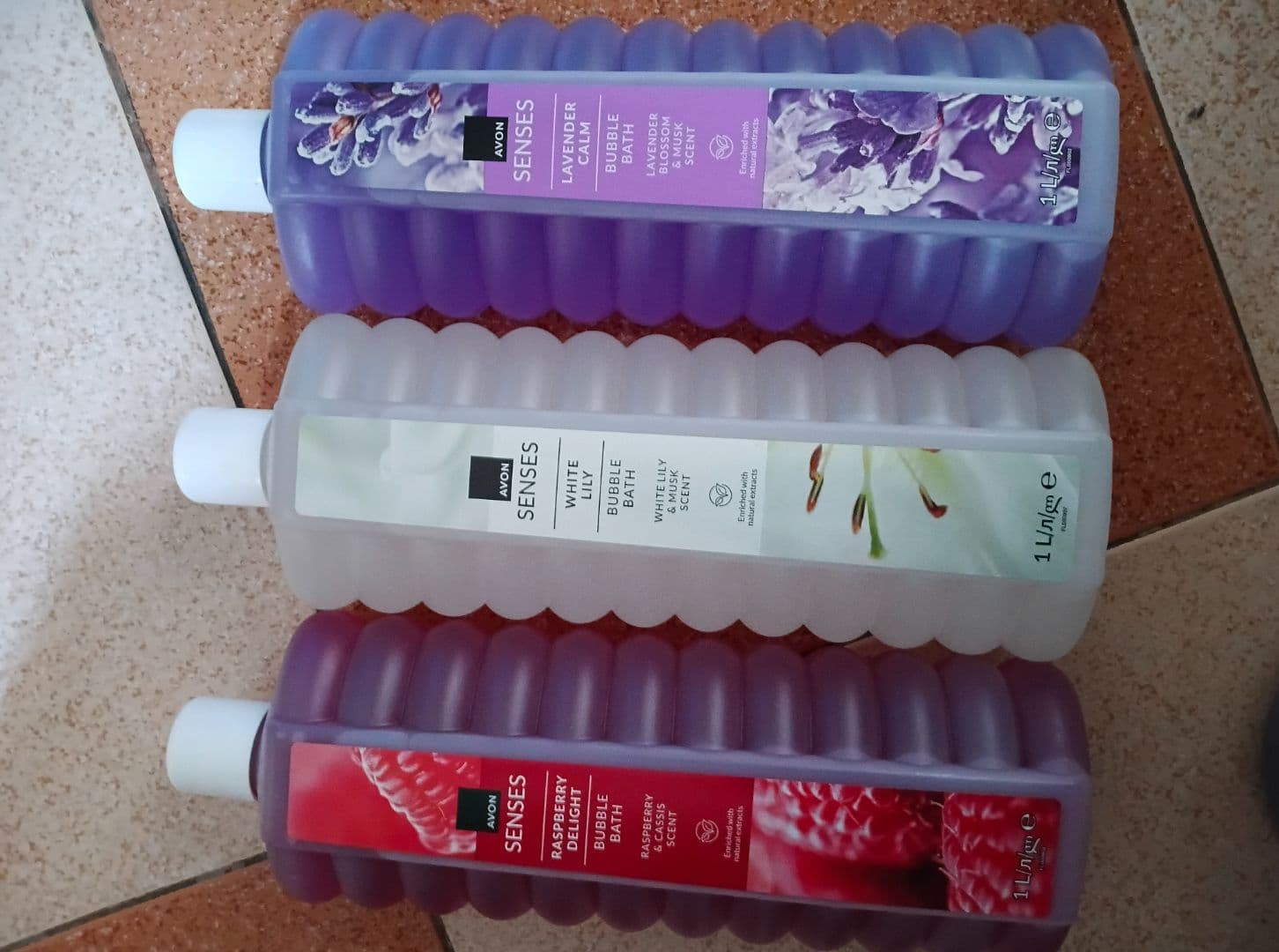 Avon Senses Bubble Bath 1L Set of 3 - Image 1 of 1