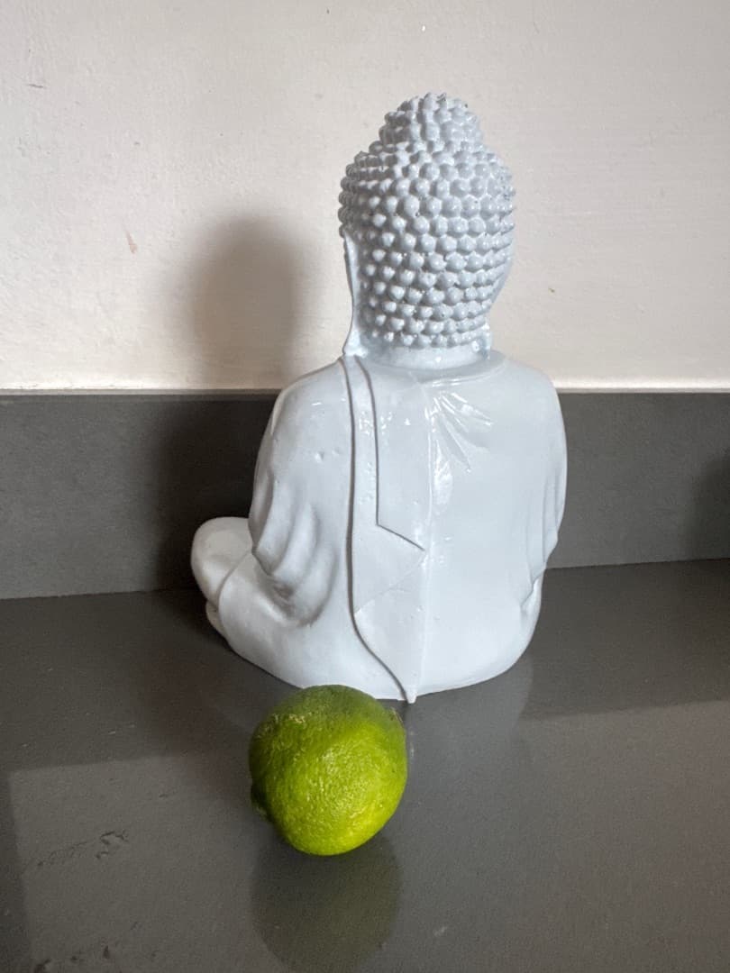 Petite Statue Bouddha Blanche thumbnail 2