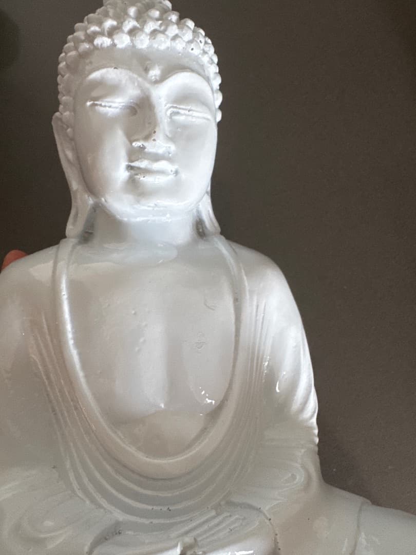 Petite Statue Bouddha Blanche thumbnail 4