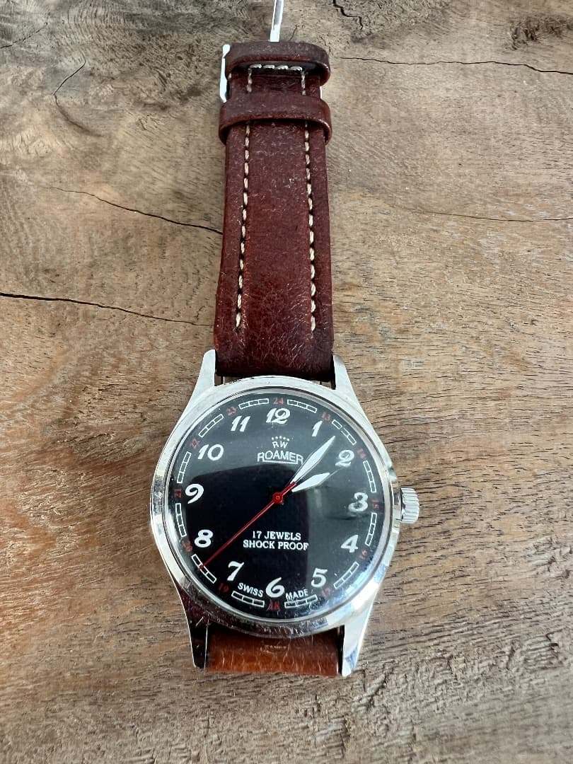 Romar Popular 17 Jewels Swiss Made Black Dial Men's Watch thumbnail 4