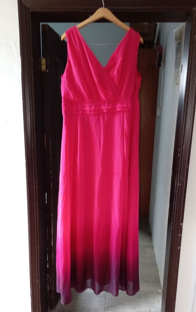 Women's Pink Ombre Maxi Dress thumbnail 2