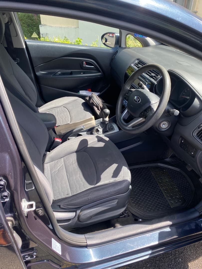 Kia Rio 2015 Manual thumbnail 3