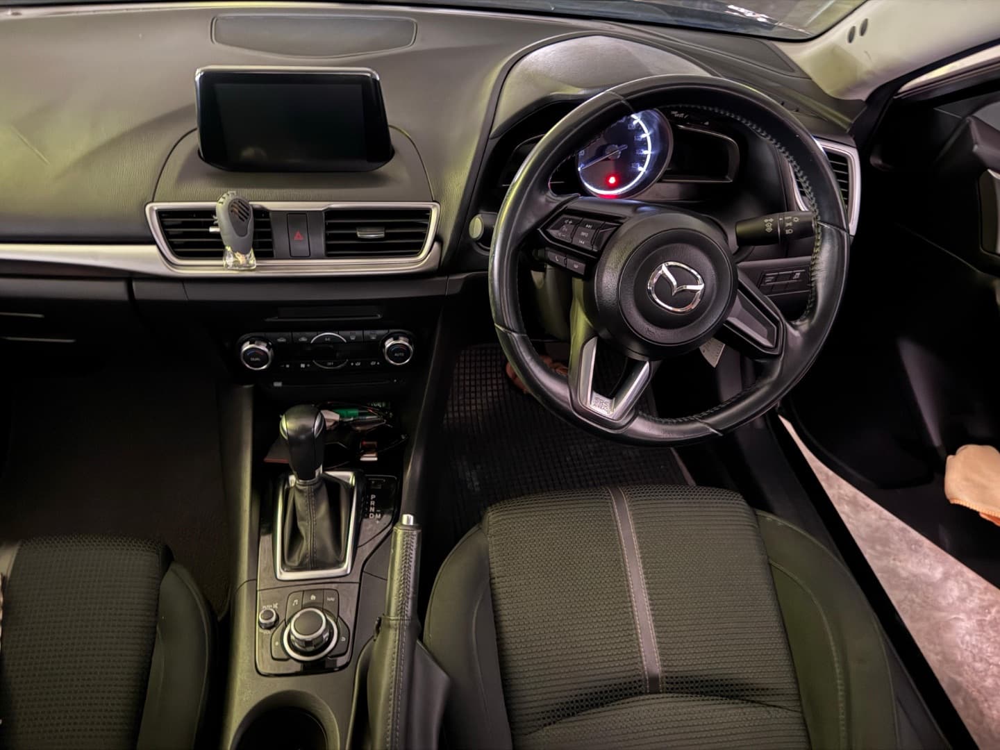 Mazda 3 2017 Automatique thumbnail 7