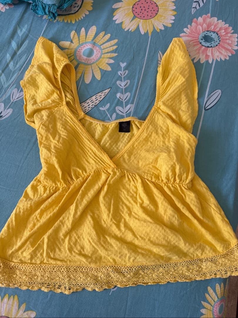 FH Yellow Ruffle Sleeve Top XS - Image 1 of 3
