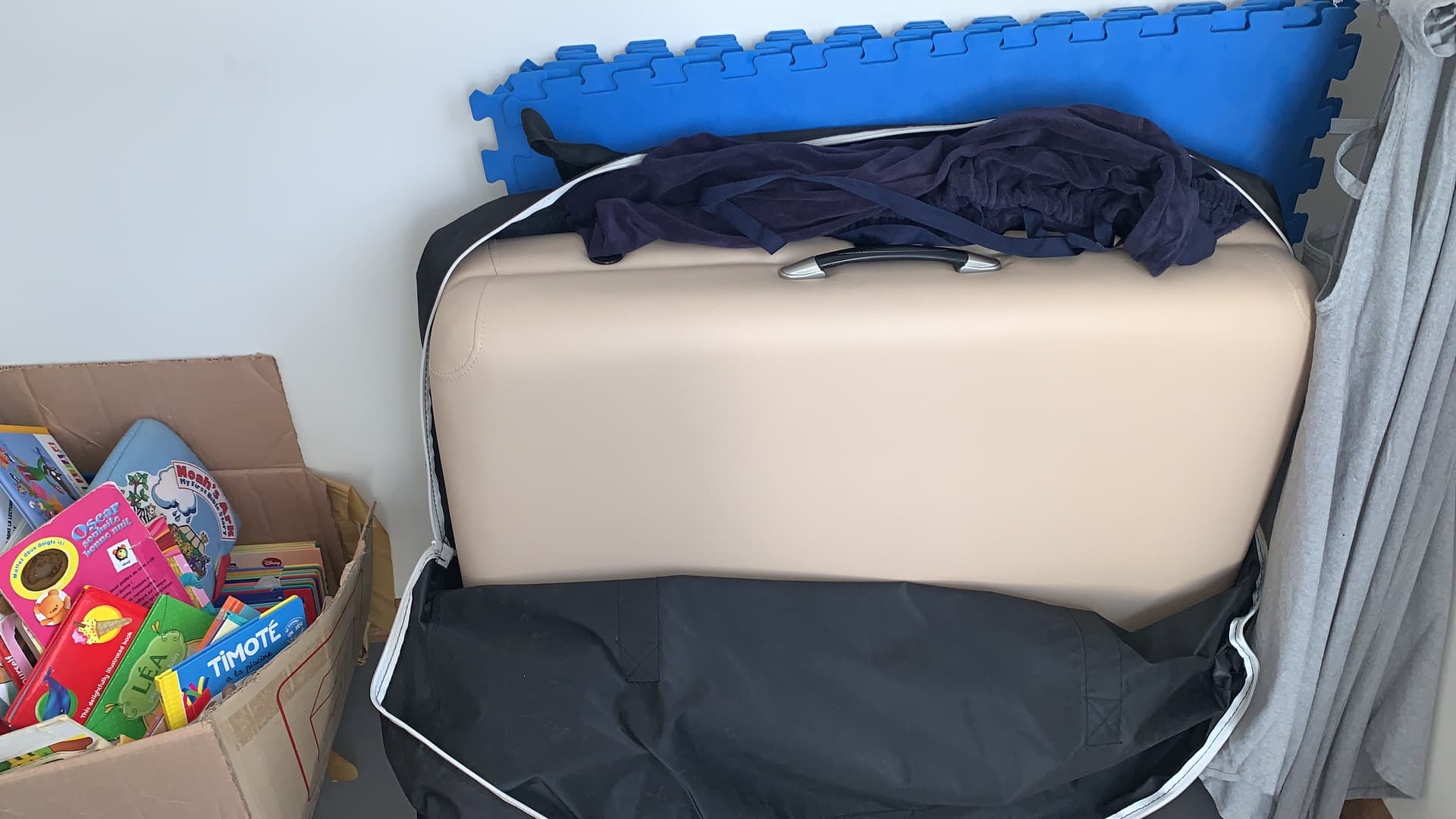 Confy Care Portable Massage Table Beige with Accessories - Image 1 of 4