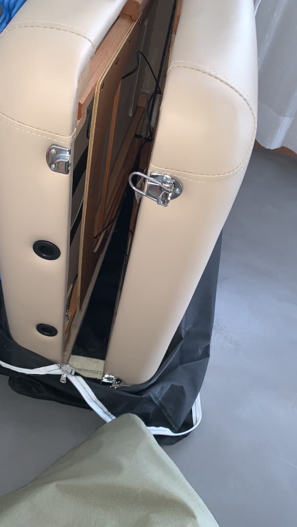 Confy Care Portable Massage Table Beige with Accessories thumbnail 3