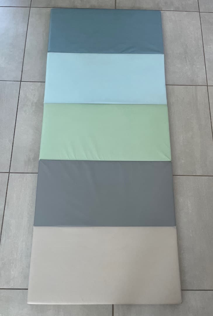 Foldable play Mat - Image 1 of 2