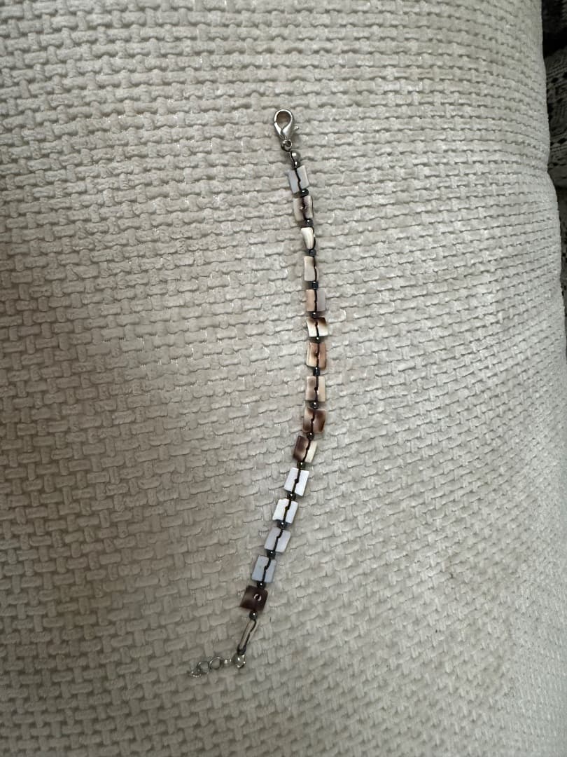 Square Shell Bead Bracelet - Image 1 of 1