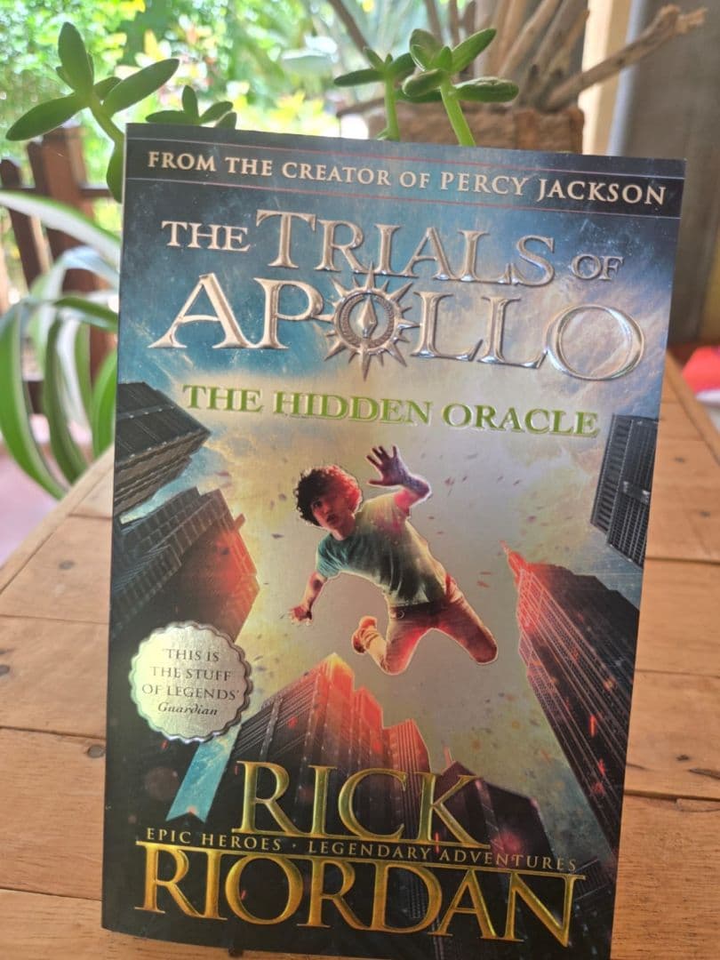 Lot de livres Neufs - Image 1 of 5