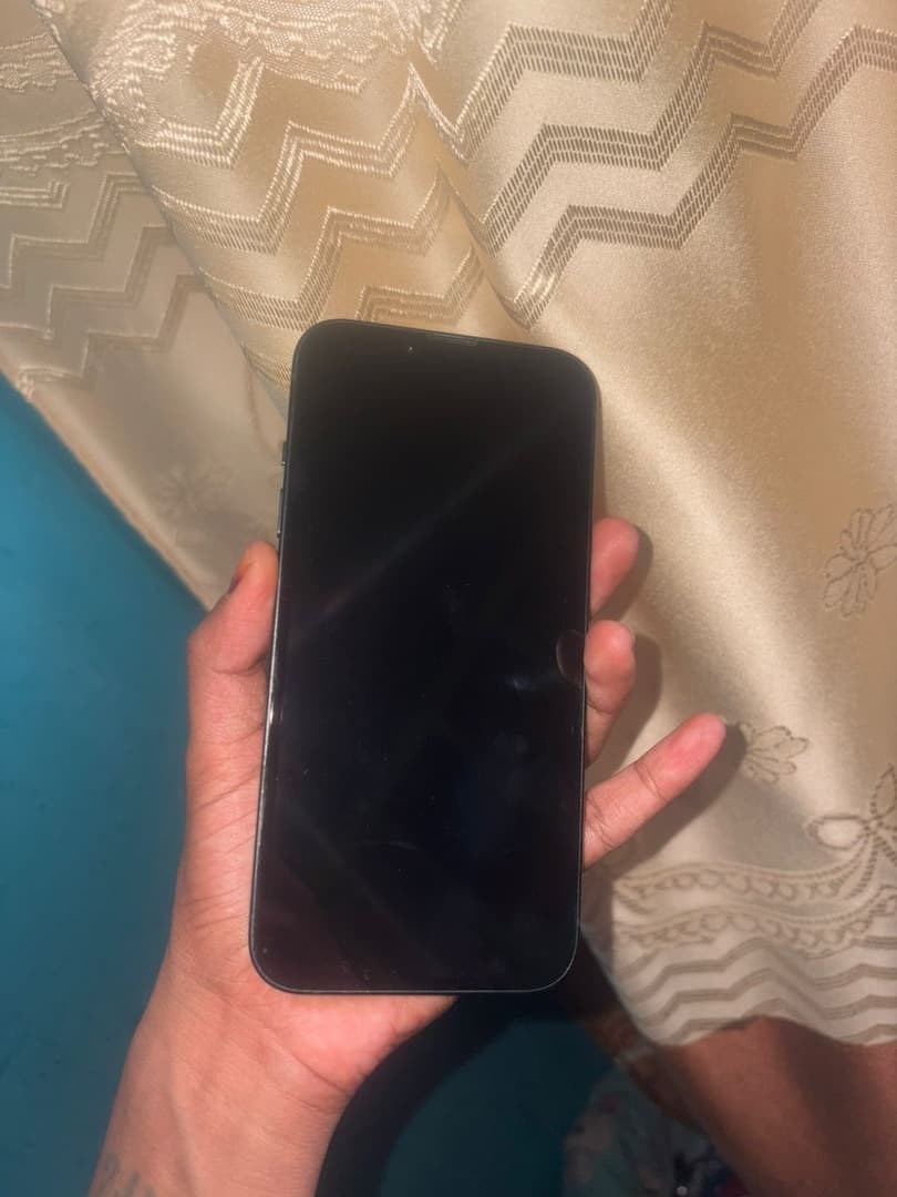 iPhone 14 128GB Black - Image 1 of 3