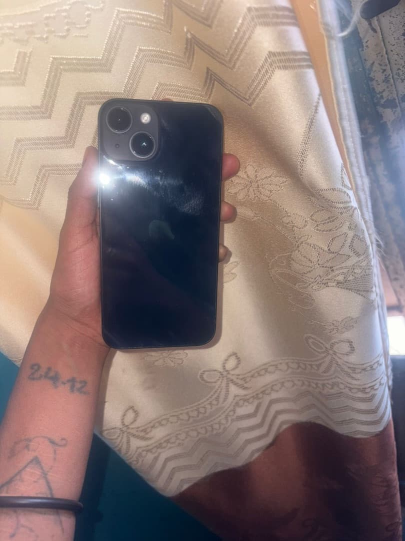 iPhone 14 128GB Black thumbnail 3
