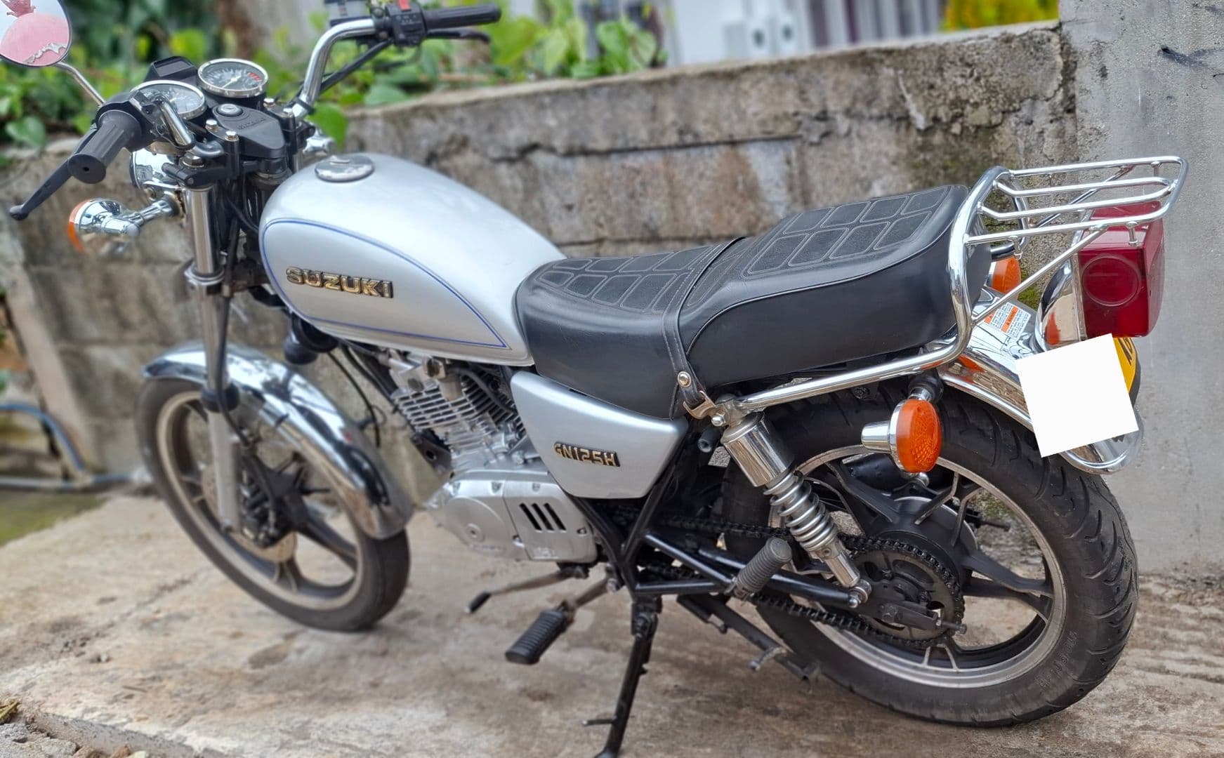 Moto Suzuki GN125 thumbnail 3