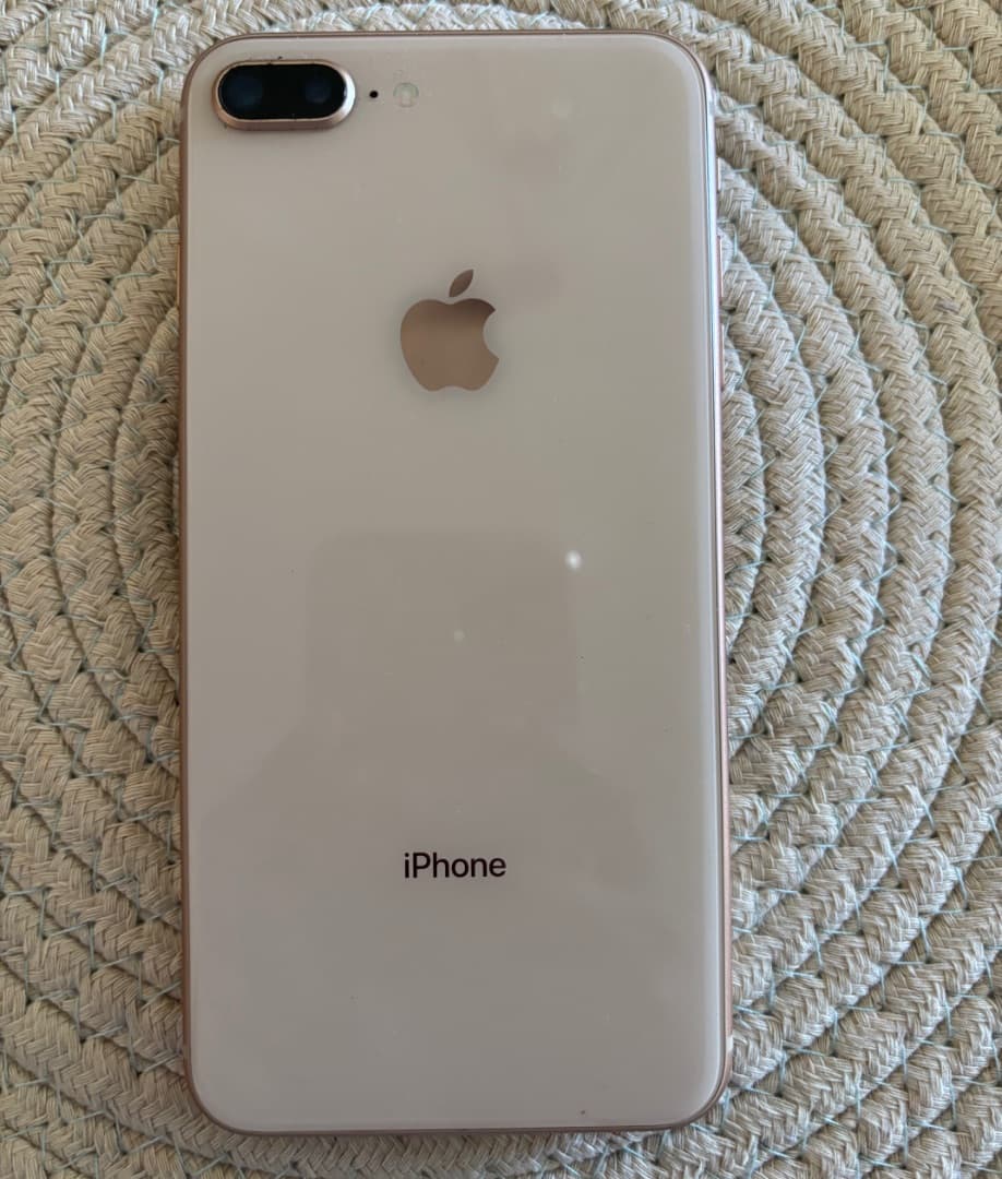 Apple iPhone 8 Plus 64GB Rose Gold thumbnail 4