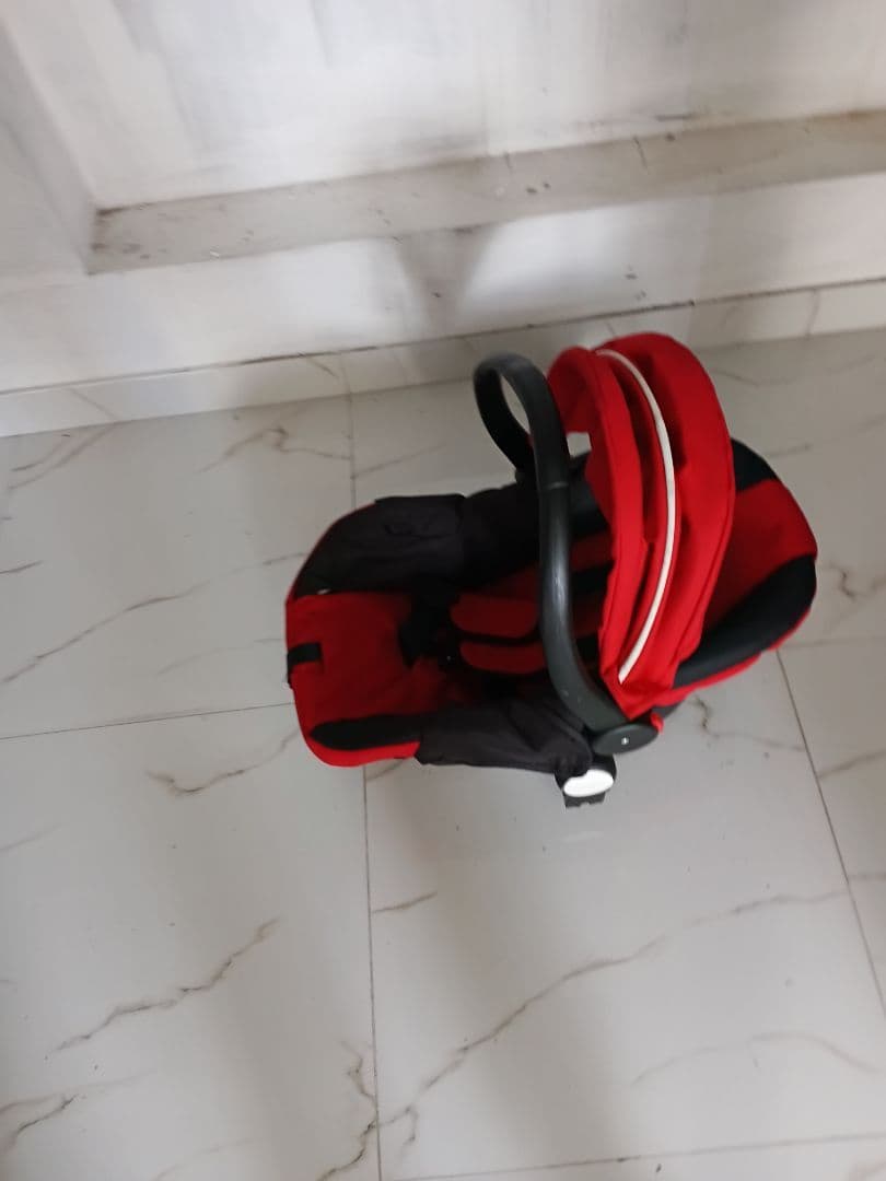 Red Infant Car Seat with Rain Cover, Seat Pad & Footmuff thumbnail 6