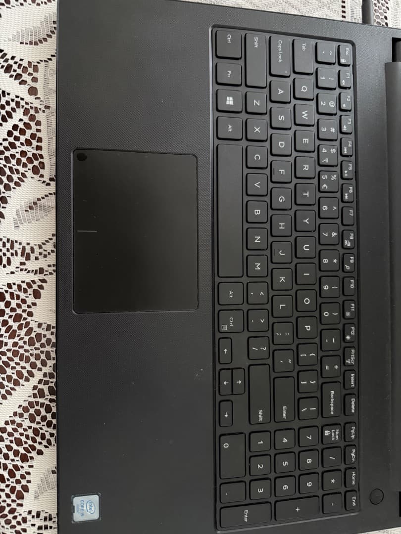 Dell Inspiron 5590 Laptop - Image 1 of 4