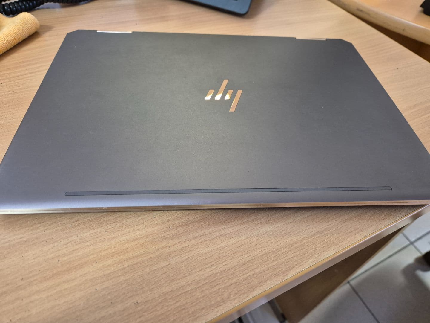 HP Spectre x360 Convertible Laptop thumbnail 7