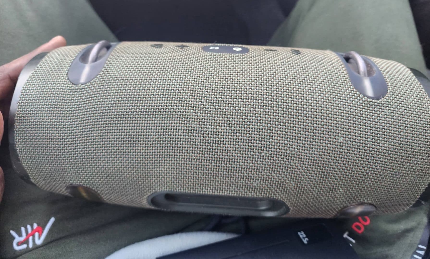 JBL Xtreme 2 Portable Bluetooth Speaker Green thumbnail 2
