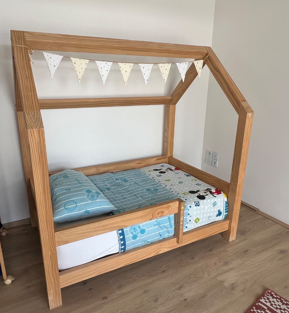 House Bed 140x90cm Pine Wood w/ Mattress & Accessories - Image 1 of 2