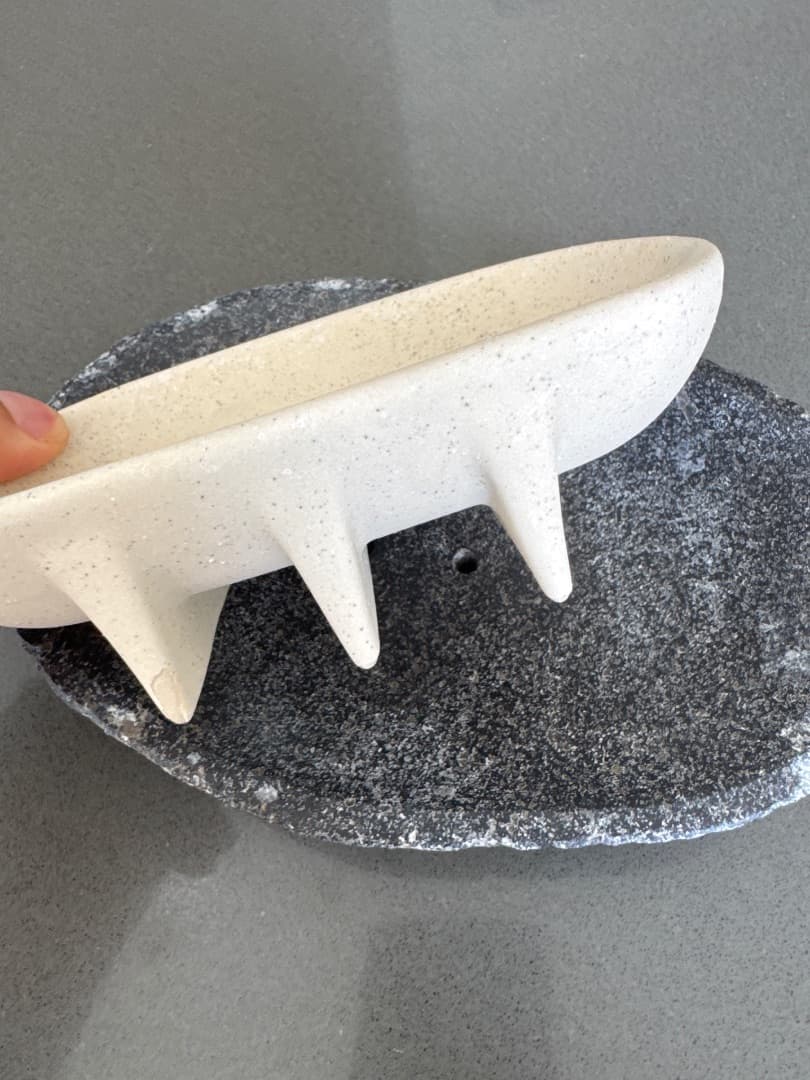 Lot of 2 Soap Dishes - Gray Stone & Beige Ceramic thumbnail 2