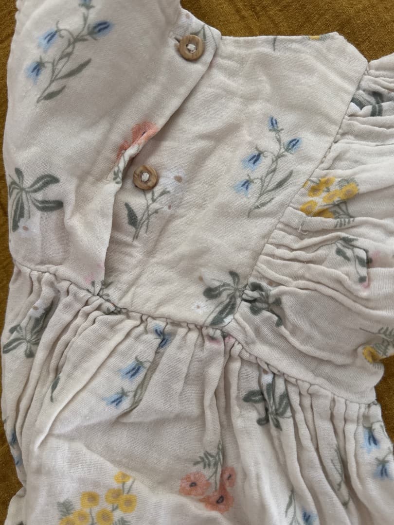 H&M Baby Outfit 6M Floral Top & Bloomer Set thumbnail 3