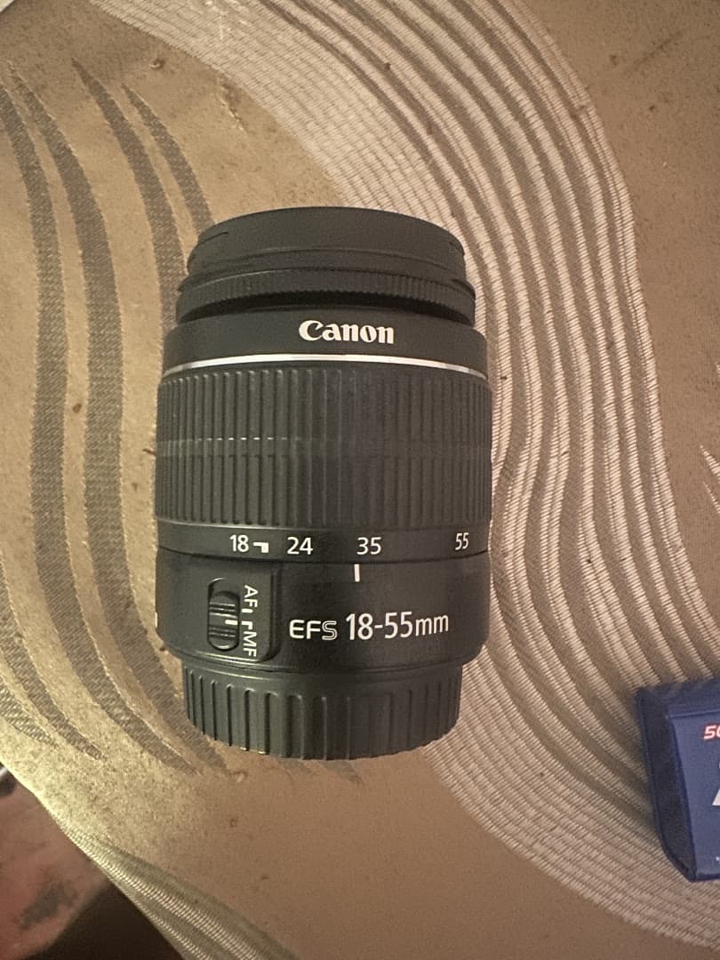 Canon EOS 1300D DSLR with 18-55mm Lens thumbnail 4