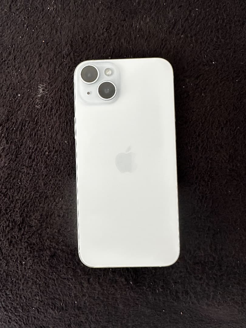 Apple iPhone 15 Plus 128GB White - Image 1 of 2