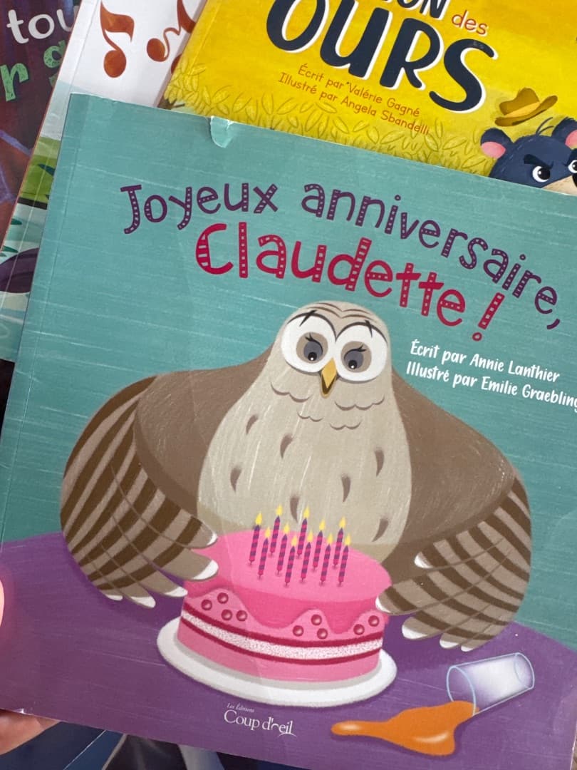 Lot of 8 French Children's Books thumbnail 2